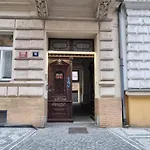 2Bds Apartment In Ujezd - P14
